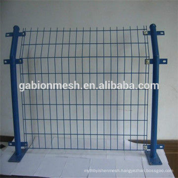 2015 Hot sale PVC welded wire mesh fencing/road fence alibaba china